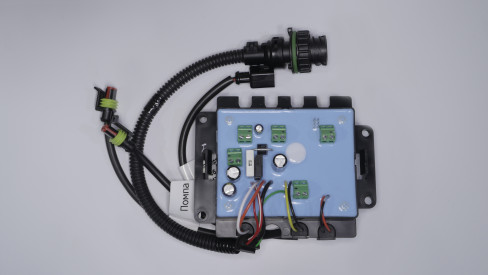 Блок управления 24V. сб.2477-01 (14ТС-М5 GP)